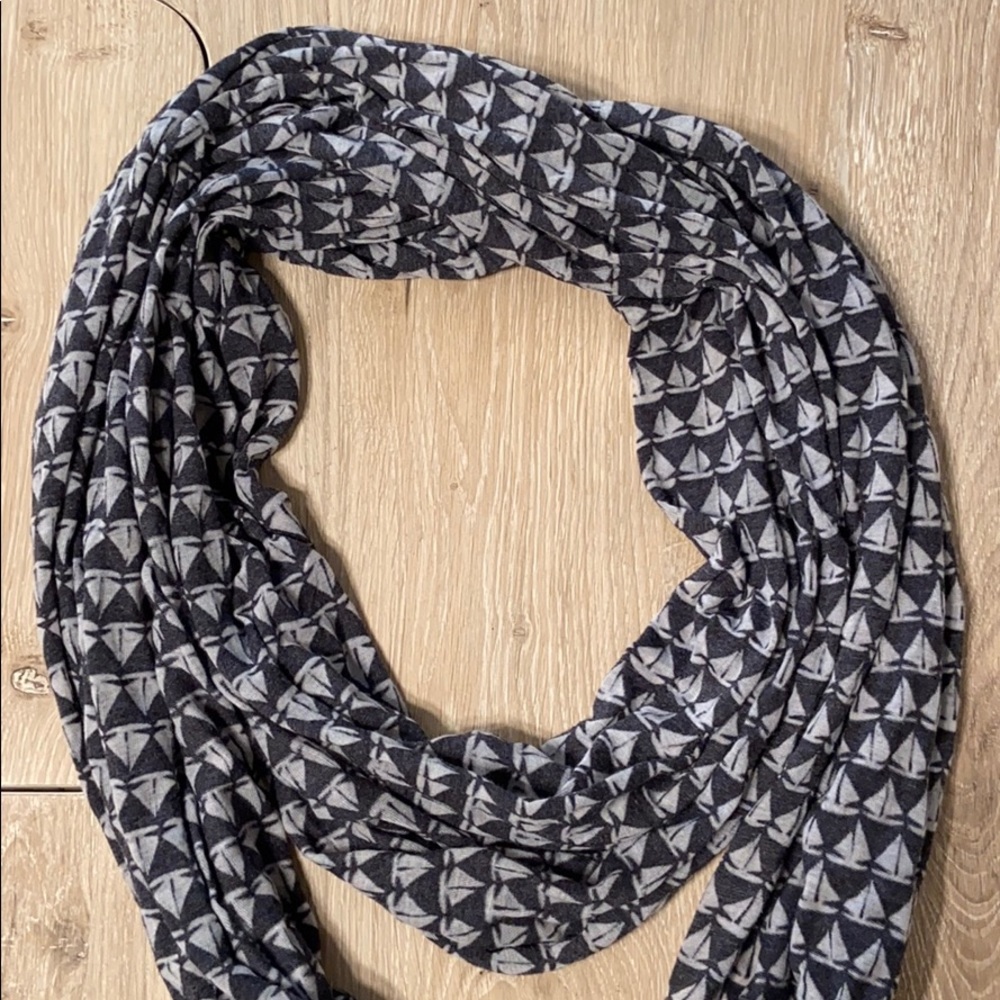 ⛵️ sailboat scarf